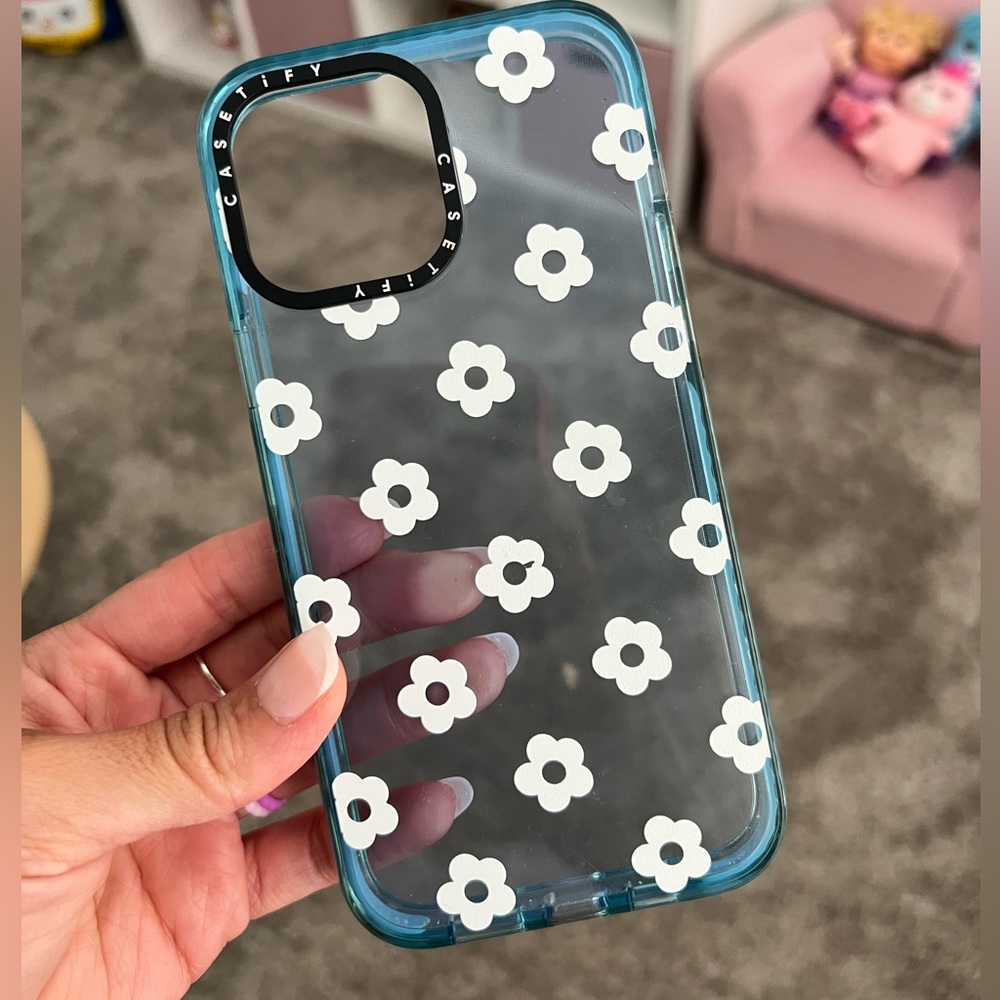 Casetify Blue Daisy iPhone 13 Pro Max Case